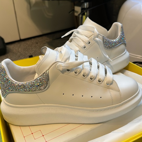 Alexander mcqueens size 41